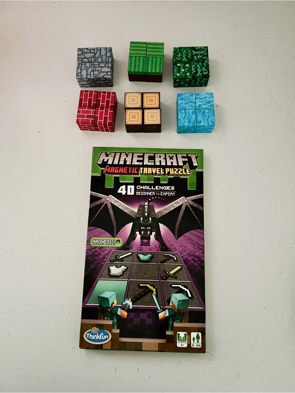 Minecraft Magnetic Travel Puzzle with magnetic blocks
